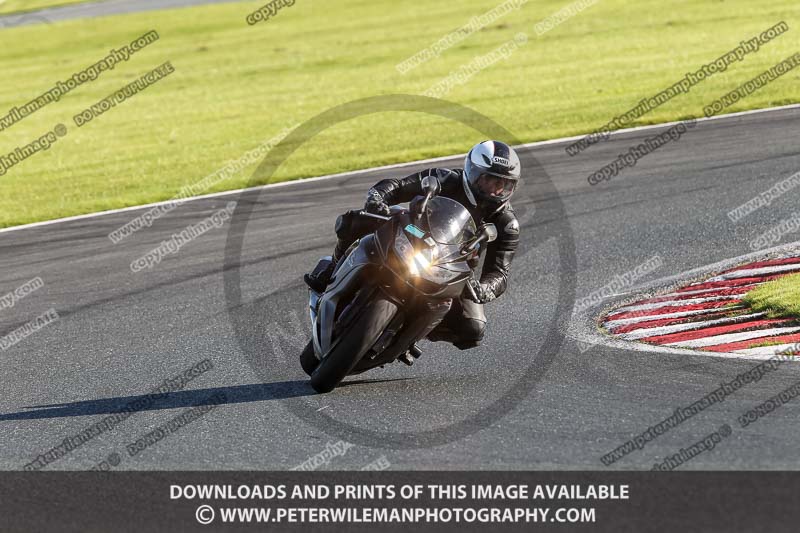 anglesey;brands hatch;cadwell park;croft;donington park;enduro digital images;event digital images;eventdigitalimages;mallory;no limits;oulton park;peter wileman photography;racing digital images;silverstone;snetterton;trackday digital images;trackday photos;vmcc banbury run;welsh 2 day enduro
