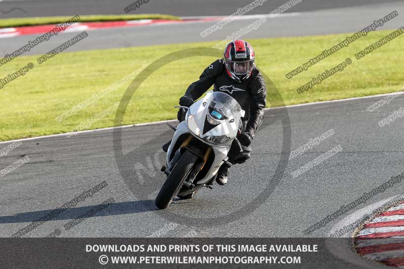 anglesey;brands hatch;cadwell park;croft;donington park;enduro digital images;event digital images;eventdigitalimages;mallory;no limits;oulton park;peter wileman photography;racing digital images;silverstone;snetterton;trackday digital images;trackday photos;vmcc banbury run;welsh 2 day enduro