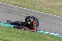 Rockingham-no-limits-trackday;enduro-digital-images;event-digital-images;eventdigitalimages;no-limits-trackdays;peter-wileman-photography;racing-digital-images;rockingham-raceway-northamptonshire;rockingham-trackday-photographs;trackday-digital-images;trackday-photos