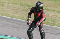 Rockingham-no-limits-trackday;enduro-digital-images;event-digital-images;eventdigitalimages;no-limits-trackdays;peter-wileman-photography;racing-digital-images;rockingham-raceway-northamptonshire;rockingham-trackday-photographs;trackday-digital-images;trackday-photos