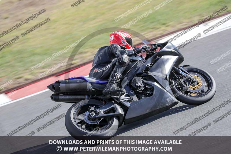 motorbikes;no limits;october 2016;peter wileman photography;portimao;portugal;trackday digital images