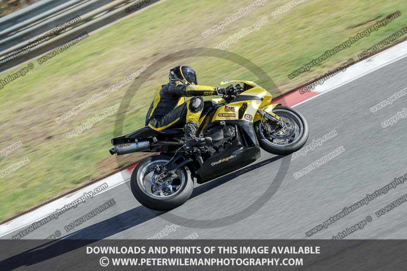 motorbikes;no limits;october 2016;peter wileman photography;portimao;portugal;trackday digital images