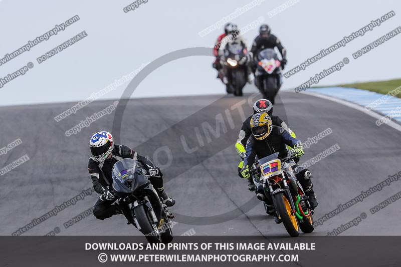 donington no limits trackday;donington park photographs;donington trackday photographs;no limits trackdays;peter wileman photography;trackday digital images;trackday photos