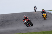 donington-no-limits-trackday;donington-park-photographs;donington-trackday-photographs;no-limits-trackdays;peter-wileman-photography;trackday-digital-images;trackday-photos
