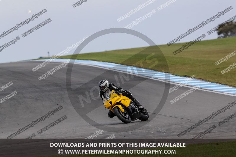 donington no limits trackday;donington park photographs;donington trackday photographs;no limits trackdays;peter wileman photography;trackday digital images;trackday photos