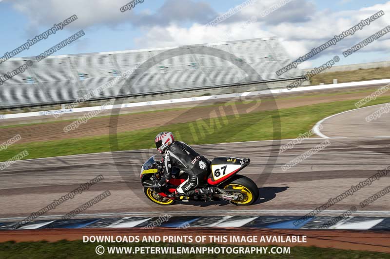 Rockingham no limits trackday;enduro digital images;event digital images;eventdigitalimages;no limits trackdays;peter wileman photography;racing digital images;rockingham raceway northamptonshire;rockingham trackday photographs;trackday digital images;trackday photos
