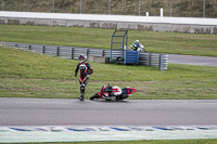 Rockingham-no-limits-trackday;enduro-digital-images;event-digital-images;eventdigitalimages;no-limits-trackdays;peter-wileman-photography;racing-digital-images;rockingham-raceway-northamptonshire;rockingham-trackday-photographs;trackday-digital-images;trackday-photos