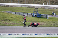 Rockingham-no-limits-trackday;enduro-digital-images;event-digital-images;eventdigitalimages;no-limits-trackdays;peter-wileman-photography;racing-digital-images;rockingham-raceway-northamptonshire;rockingham-trackday-photographs;trackday-digital-images;trackday-photos