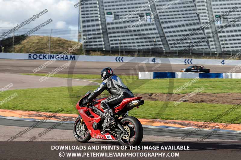 Rockingham no limits trackday;enduro digital images;event digital images;eventdigitalimages;no limits trackdays;peter wileman photography;racing digital images;rockingham raceway northamptonshire;rockingham trackday photographs;trackday digital images;trackday photos