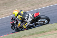brands-hatch-photographs;brands-no-limits-trackday;cadwell-trackday-photographs;enduro-digital-images;event-digital-images;eventdigitalimages;no-limits-trackdays;peter-wileman-photography;racing-digital-images;trackday-digital-images;trackday-photos