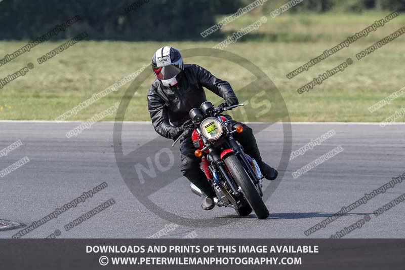 enduro digital images;event digital images;eventdigitalimages;no limits trackdays;peter wileman photography;racing digital images;snetterton;snetterton no limits trackday;snetterton photographs;snetterton trackday photographs;trackday digital images;trackday photos