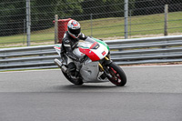 brands-hatch-photographs;brands-no-limits-trackday;cadwell-trackday-photographs;enduro-digital-images;event-digital-images;eventdigitalimages;no-limits-trackdays;peter-wileman-photography;racing-digital-images;trackday-digital-images;trackday-photos