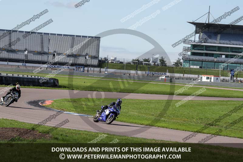 Rockingham no limits trackday;enduro digital images;event digital images;eventdigitalimages;no limits trackdays;peter wileman photography;racing digital images;rockingham raceway northamptonshire;rockingham trackday photographs;trackday digital images;trackday photos