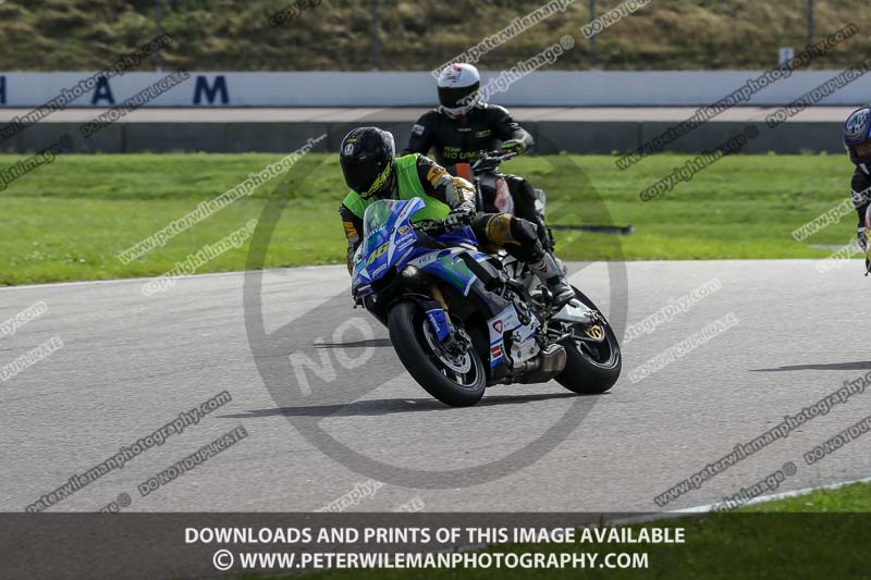 Rockingham no limits trackday;enduro digital images;event digital images;eventdigitalimages;no limits trackdays;peter wileman photography;racing digital images;rockingham raceway northamptonshire;rockingham trackday photographs;trackday digital images;trackday photos