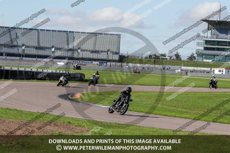Rockingham no limits trackday;enduro digital images;event digital images;eventdigitalimages;no limits trackdays;peter wileman photography;racing digital images;rockingham raceway northamptonshire;rockingham trackday photographs;trackday digital images;trackday photos