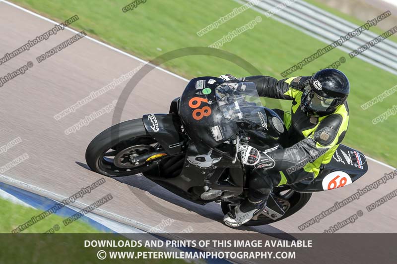 Rockingham no limits trackday;enduro digital images;event digital images;eventdigitalimages;no limits trackdays;peter wileman photography;racing digital images;rockingham raceway northamptonshire;rockingham trackday photographs;trackday digital images;trackday photos
