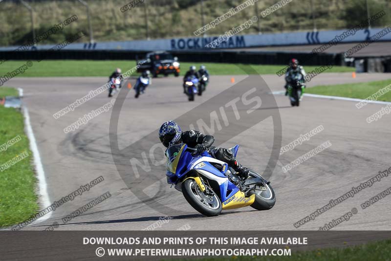 Rockingham no limits trackday;enduro digital images;event digital images;eventdigitalimages;no limits trackdays;peter wileman photography;racing digital images;rockingham raceway northamptonshire;rockingham trackday photographs;trackday digital images;trackday photos