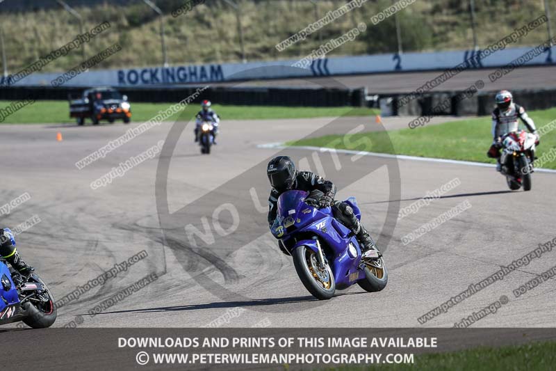 Rockingham no limits trackday;enduro digital images;event digital images;eventdigitalimages;no limits trackdays;peter wileman photography;racing digital images;rockingham raceway northamptonshire;rockingham trackday photographs;trackday digital images;trackday photos