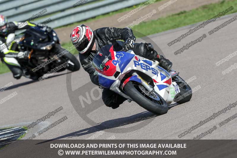 Rockingham no limits trackday;enduro digital images;event digital images;eventdigitalimages;no limits trackdays;peter wileman photography;racing digital images;rockingham raceway northamptonshire;rockingham trackday photographs;trackday digital images;trackday photos