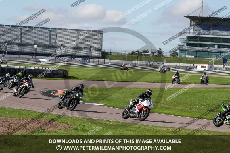 Rockingham no limits trackday;enduro digital images;event digital images;eventdigitalimages;no limits trackdays;peter wileman photography;racing digital images;rockingham raceway northamptonshire;rockingham trackday photographs;trackday digital images;trackday photos