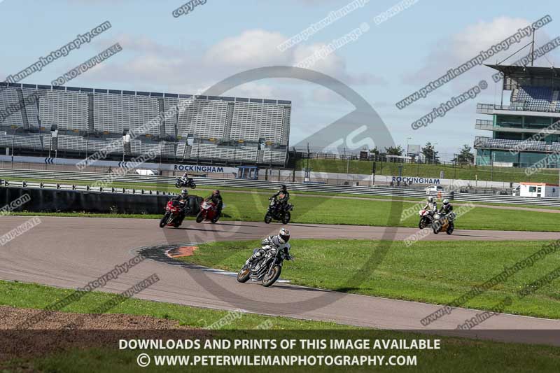Rockingham no limits trackday;enduro digital images;event digital images;eventdigitalimages;no limits trackdays;peter wileman photography;racing digital images;rockingham raceway northamptonshire;rockingham trackday photographs;trackday digital images;trackday photos