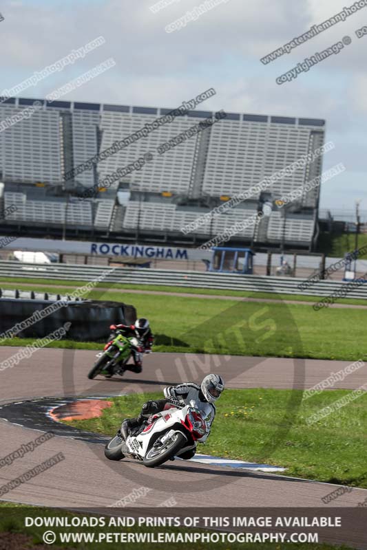 Rockingham no limits trackday;enduro digital images;event digital images;eventdigitalimages;no limits trackdays;peter wileman photography;racing digital images;rockingham raceway northamptonshire;rockingham trackday photographs;trackday digital images;trackday photos