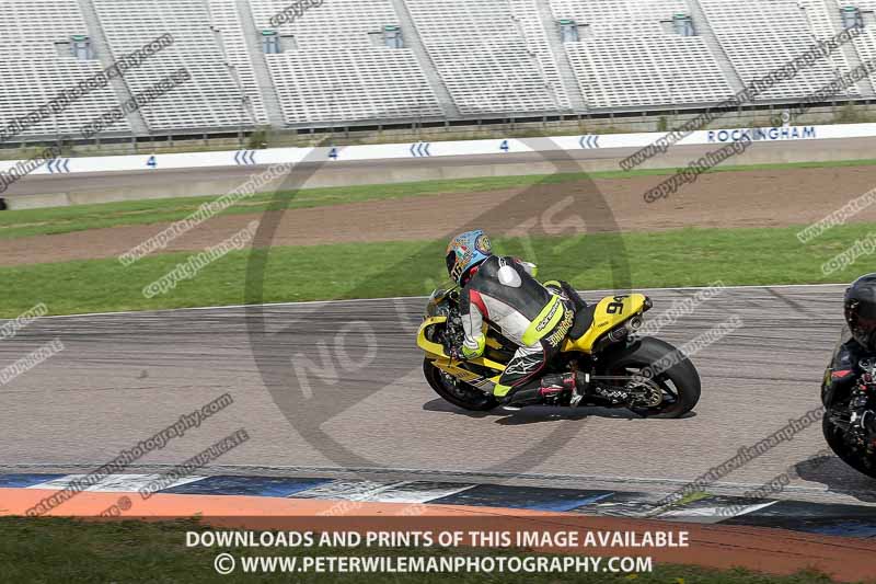 Rockingham no limits trackday;enduro digital images;event digital images;eventdigitalimages;no limits trackdays;peter wileman photography;racing digital images;rockingham raceway northamptonshire;rockingham trackday photographs;trackday digital images;trackday photos