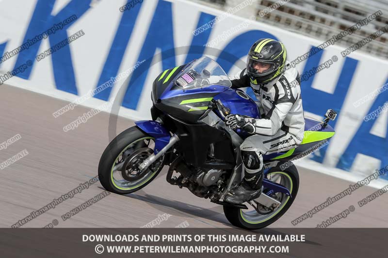 Rockingham no limits trackday;enduro digital images;event digital images;eventdigitalimages;no limits trackdays;peter wileman photography;racing digital images;rockingham raceway northamptonshire;rockingham trackday photographs;trackday digital images;trackday photos