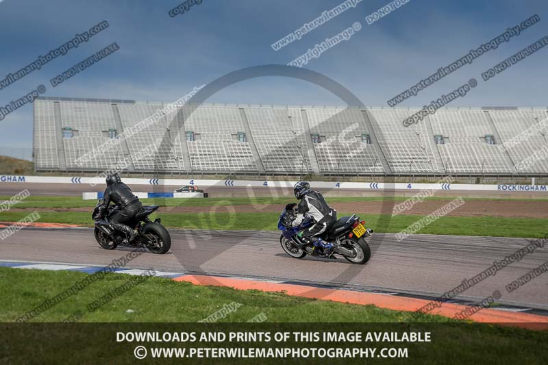 Rockingham no limits trackday;enduro digital images;event digital images;eventdigitalimages;no limits trackdays;peter wileman photography;racing digital images;rockingham raceway northamptonshire;rockingham trackday photographs;trackday digital images;trackday photos