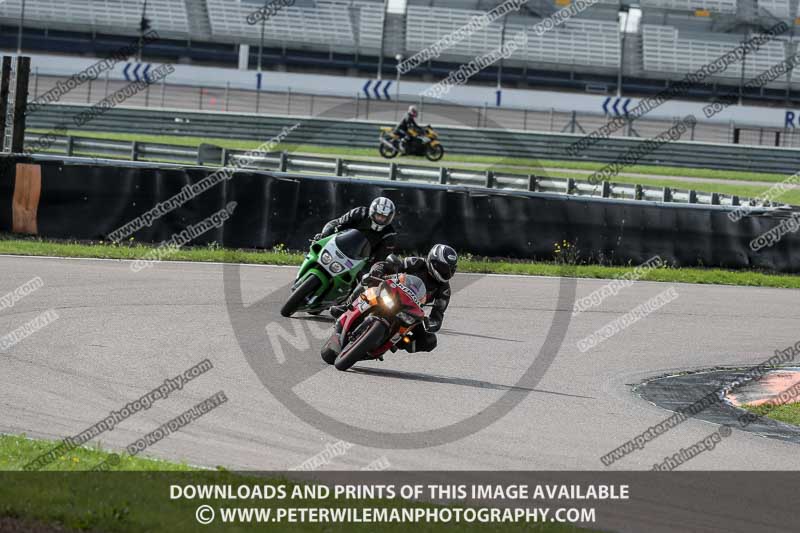 Rockingham no limits trackday;enduro digital images;event digital images;eventdigitalimages;no limits trackdays;peter wileman photography;racing digital images;rockingham raceway northamptonshire;rockingham trackday photographs;trackday digital images;trackday photos