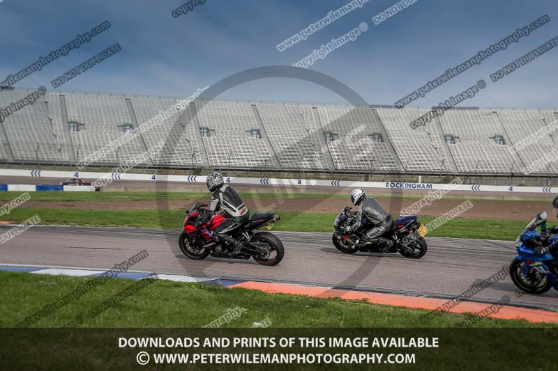 Rockingham no limits trackday;enduro digital images;event digital images;eventdigitalimages;no limits trackdays;peter wileman photography;racing digital images;rockingham raceway northamptonshire;rockingham trackday photographs;trackday digital images;trackday photos