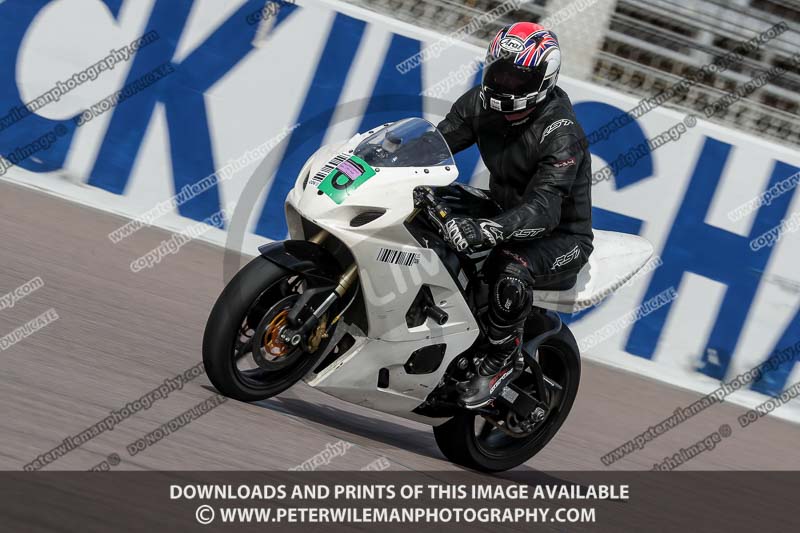 Rockingham no limits trackday;enduro digital images;event digital images;eventdigitalimages;no limits trackdays;peter wileman photography;racing digital images;rockingham raceway northamptonshire;rockingham trackday photographs;trackday digital images;trackday photos