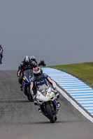 donington-no-limits-trackday;donington-park-photographs;donington-trackday-photographs;no-limits-trackdays;peter-wileman-photography;trackday-digital-images;trackday-photos