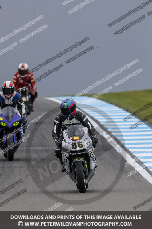 donington no limits trackday;donington park photographs;donington trackday photographs;no limits trackdays;peter wileman photography;trackday digital images;trackday photos