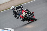 donington-no-limits-trackday;donington-park-photographs;donington-trackday-photographs;no-limits-trackdays;peter-wileman-photography;trackday-digital-images;trackday-photos