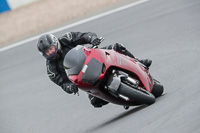 donington-no-limits-trackday;donington-park-photographs;donington-trackday-photographs;no-limits-trackdays;peter-wileman-photography;trackday-digital-images;trackday-photos