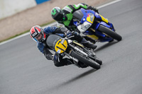 donington-no-limits-trackday;donington-park-photographs;donington-trackday-photographs;no-limits-trackdays;peter-wileman-photography;trackday-digital-images;trackday-photos