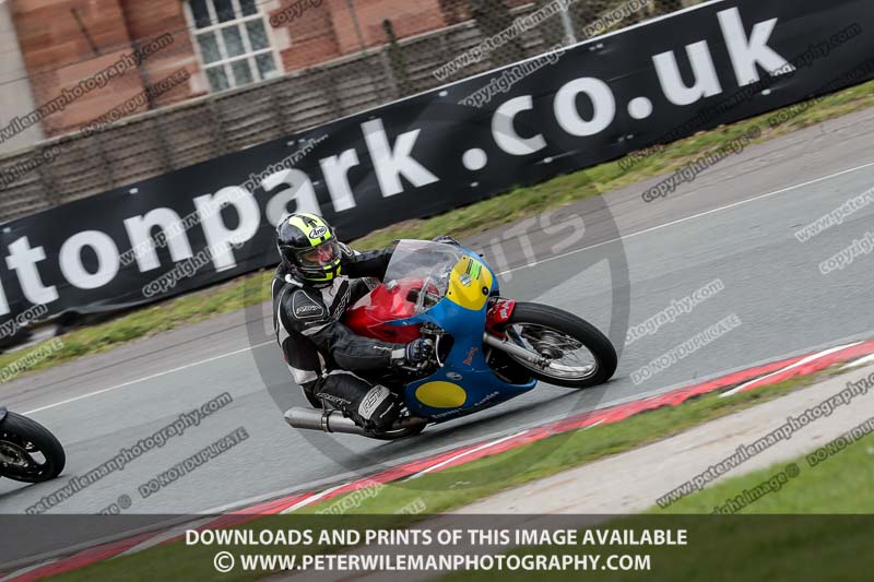 anglesey;brands hatch;cadwell park;croft;donington park;enduro digital images;event digital images;eventdigitalimages;mallory;no limits;oulton park;peter wileman photography;racing digital images;silverstone;snetterton;trackday digital images;trackday photos;vmcc banbury run;welsh 2 day enduro