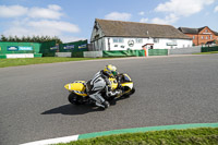 enduro-digital-images;event-digital-images;eventdigitalimages;mallory-park;mallory-park-photographs;mallory-park-trackday;mallory-park-trackday-photographs;no-limits-trackdays;peter-wileman-photography;racing-digital-images;trackday-digital-images;trackday-photos