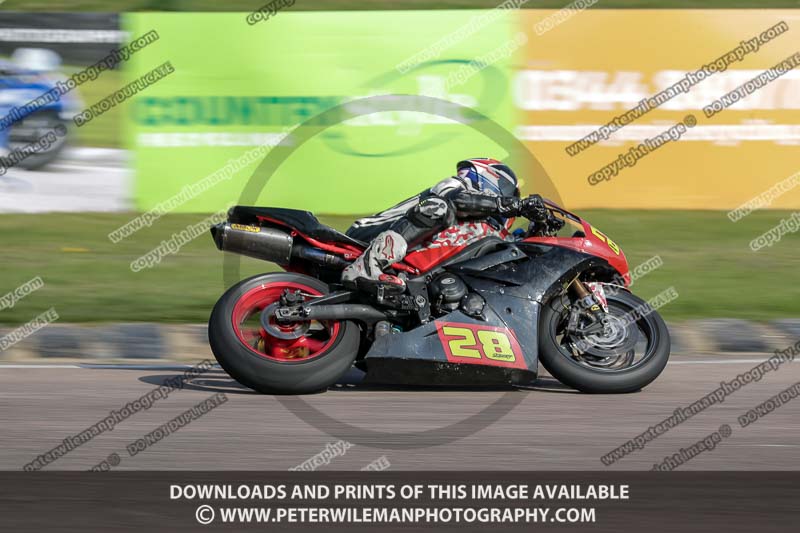 cadwell park;cadwell park photographs;cadwell trackday photographs;enduro digital images;event digital images;eventdigitalimages;peter wileman photography;racing digital images;trackday digital images;trackday photos