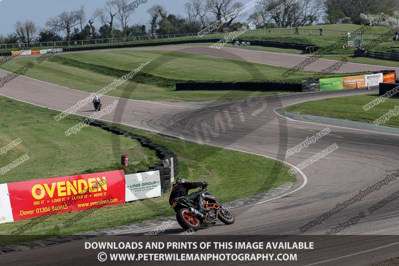 cadwell park;cadwell park photographs;cadwell trackday photographs;enduro digital images;event digital images;eventdigitalimages;peter wileman photography;racing digital images;trackday digital images;trackday photos