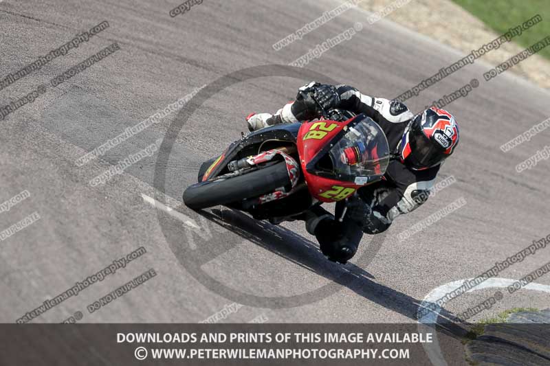 cadwell park;cadwell park photographs;cadwell trackday photographs;enduro digital images;event digital images;eventdigitalimages;peter wileman photography;racing digital images;trackday digital images;trackday photos