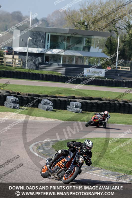 cadwell park;cadwell park photographs;cadwell trackday photographs;enduro digital images;event digital images;eventdigitalimages;peter wileman photography;racing digital images;trackday digital images;trackday photos