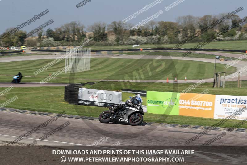 cadwell park;cadwell park photographs;cadwell trackday photographs;enduro digital images;event digital images;eventdigitalimages;peter wileman photography;racing digital images;trackday digital images;trackday photos