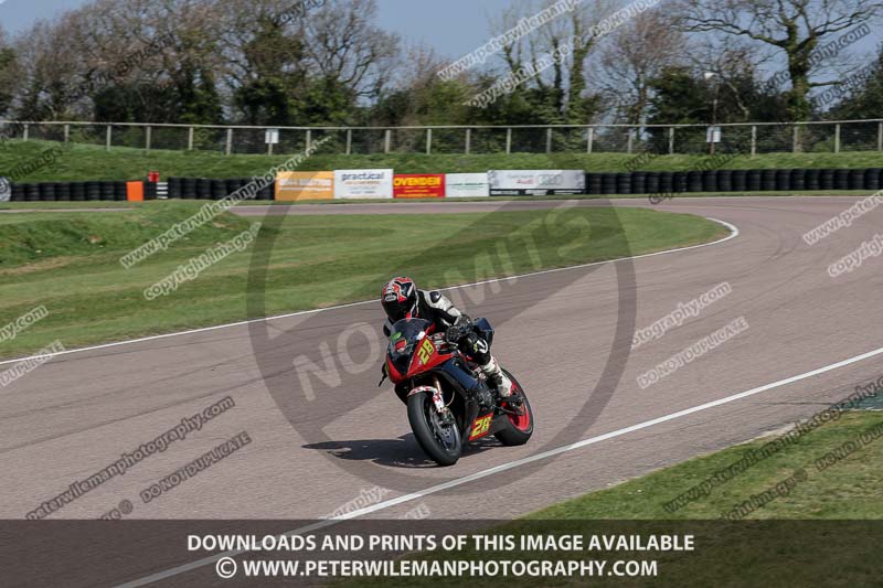 cadwell park;cadwell park photographs;cadwell trackday photographs;enduro digital images;event digital images;eventdigitalimages;peter wileman photography;racing digital images;trackday digital images;trackday photos