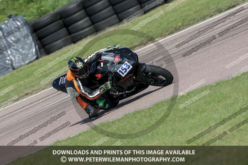 cadwell park;cadwell park photographs;cadwell trackday photographs;enduro digital images;event digital images;eventdigitalimages;peter wileman photography;racing digital images;trackday digital images;trackday photos