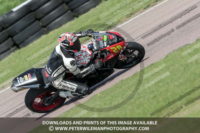 cadwell park;cadwell park photographs;cadwell trackday photographs;enduro digital images;event digital images;eventdigitalimages;peter wileman photography;racing digital images;trackday digital images;trackday photos