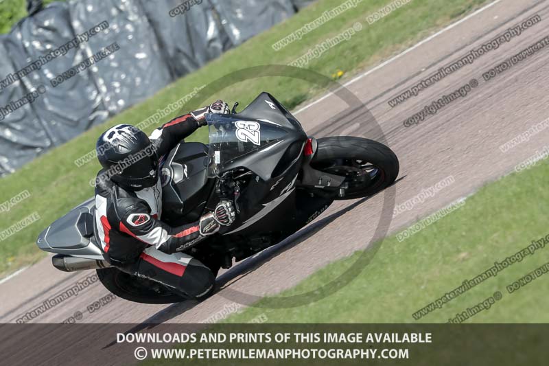 cadwell park;cadwell park photographs;cadwell trackday photographs;enduro digital images;event digital images;eventdigitalimages;peter wileman photography;racing digital images;trackday digital images;trackday photos