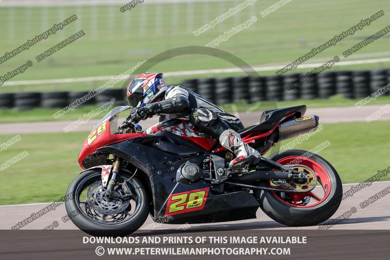 cadwell park;cadwell park photographs;cadwell trackday photographs;enduro digital images;event digital images;eventdigitalimages;peter wileman photography;racing digital images;trackday digital images;trackday photos