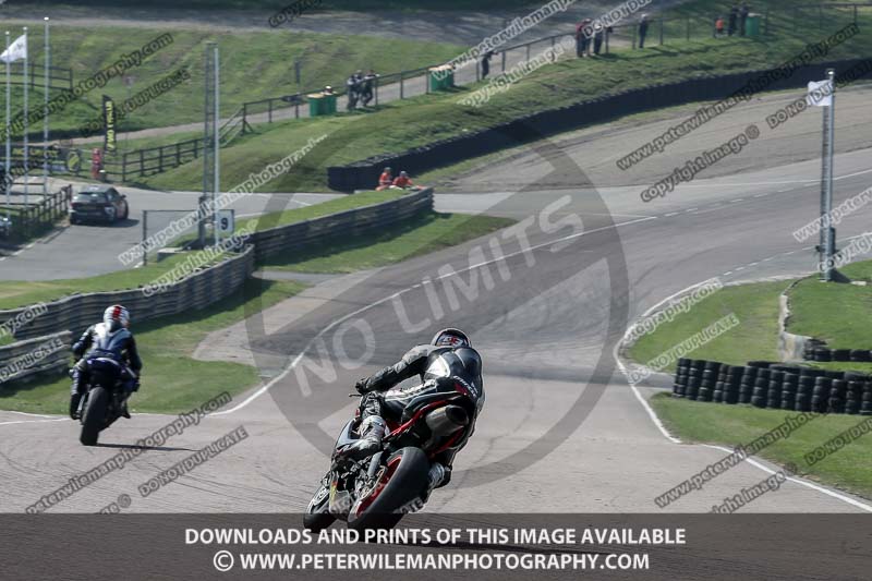cadwell park;cadwell park photographs;cadwell trackday photographs;enduro digital images;event digital images;eventdigitalimages;peter wileman photography;racing digital images;trackday digital images;trackday photos